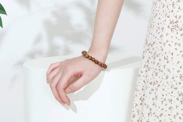 Những điều cấm kỵ khi đeo vòng phong thủy: 8 Điều cần tránh Số lượng hạt có trên vòng tay